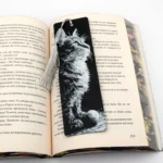 Книгоразделител - Игрива котка с топка - Image 2